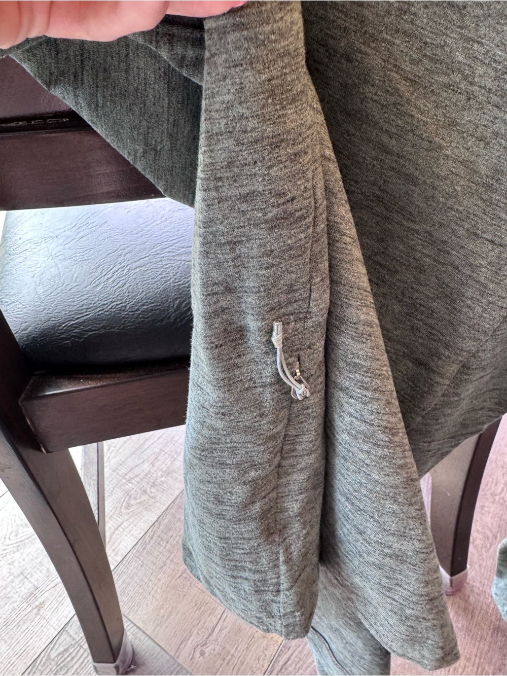 Lululemon - Picture 4 of 6